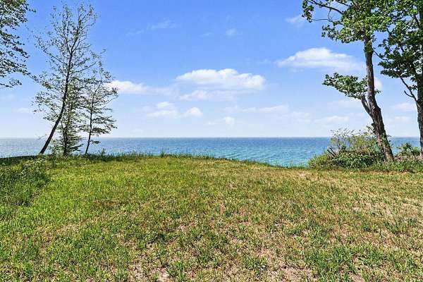 2.5 Acres of Residential Land for Sale in Ludington, Michigan