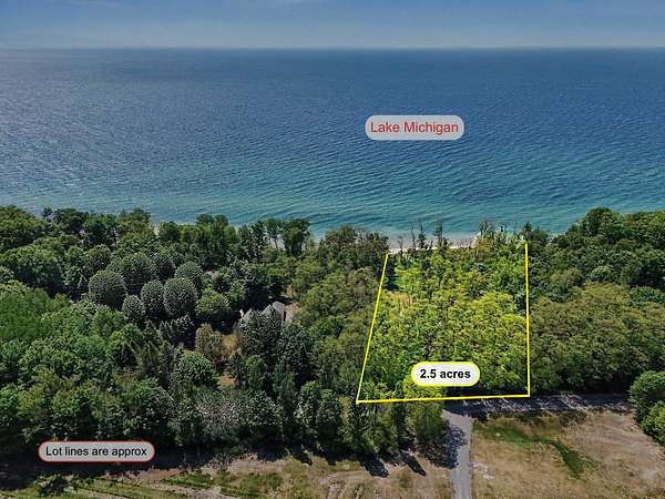 2.5 Acres of Residential Land for Sale in Ludington, Michigan