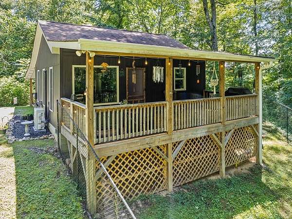 0.99 Acres of Land with Home for Sale in Waynesville, North Carolina