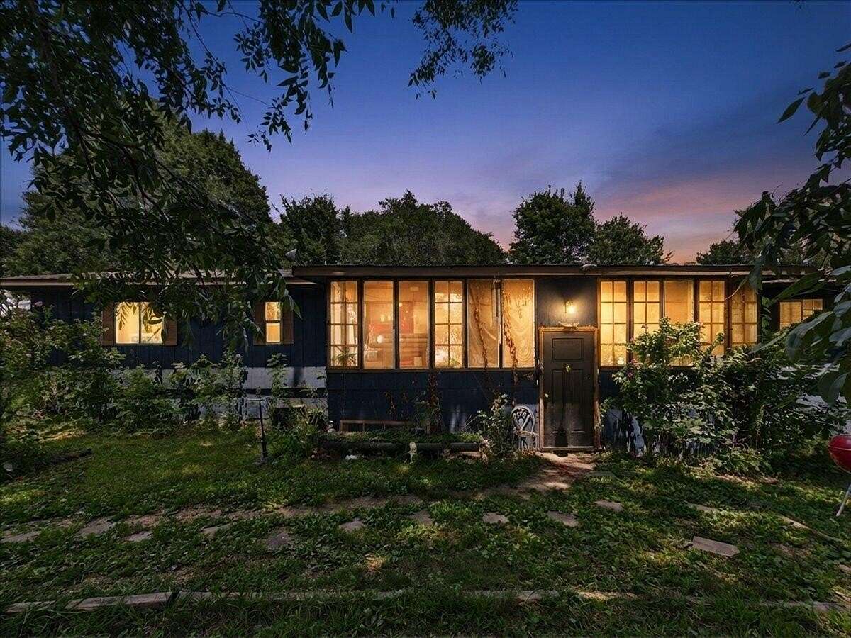 17 Acres of Land with Home for Sale in Urbana, Missouri