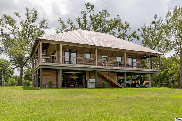 6 Acres of Land with Home for Sale in West Monroe, Louisiana
