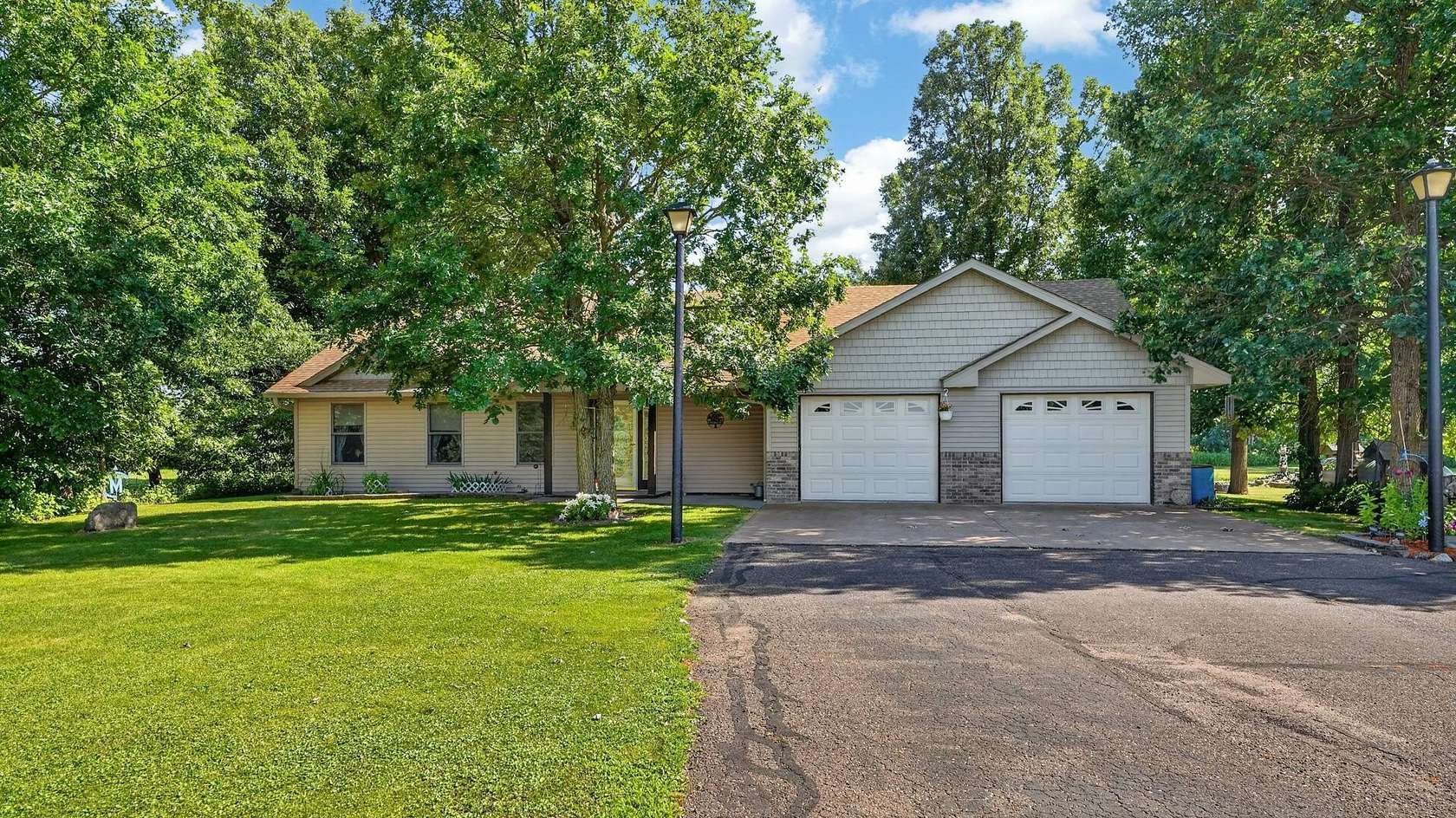 10.4 Acres of Land with Home for Sale in Brook Park, Minnesota