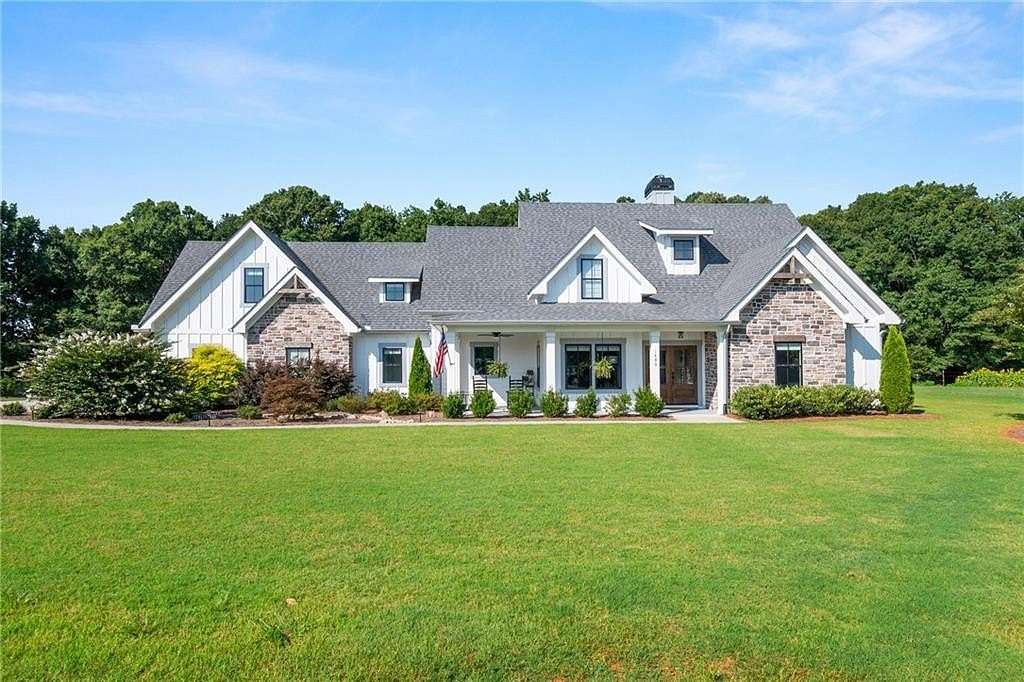 5.3 Acres of Land with Home for Sale in Rutledge, Georgia