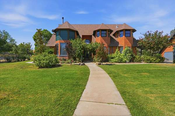 5 Acres of Land with Home for Sale in Exeter, California