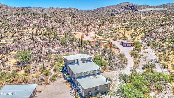 16.8 Acres of Land with Home for Sale in Queen Valley, Arizona