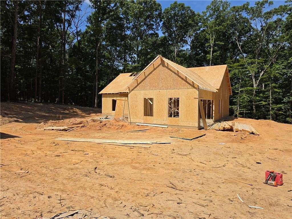 2.15 Acres of Land with Home for Sale in Rockmart, Georgia