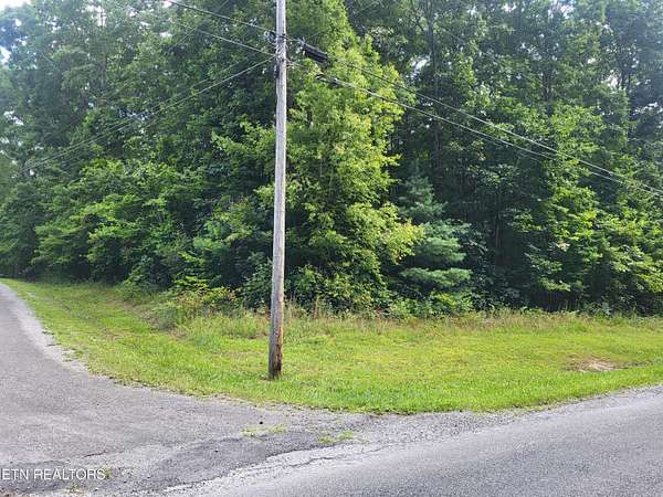 1.1 Acres of Residential Land for Sale in Crossville, Tennessee