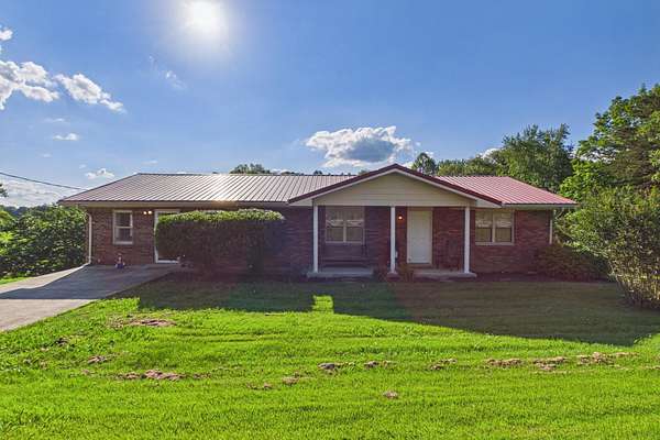 1.5 Acres of Land with Home for Sale in Williamsburg, Kentucky