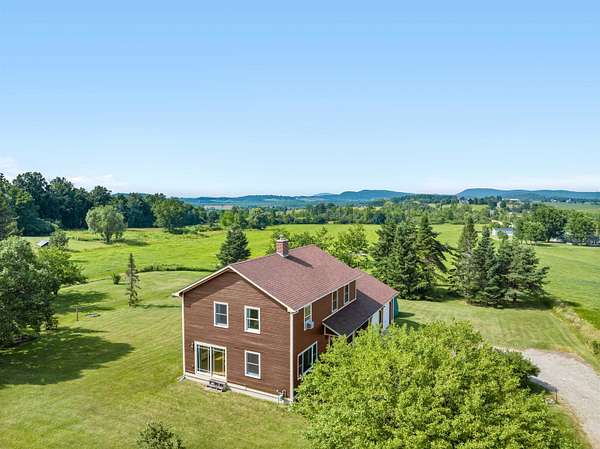 10.1 Acres of Land with Home for Sale in Ferrisburgh, Vermont