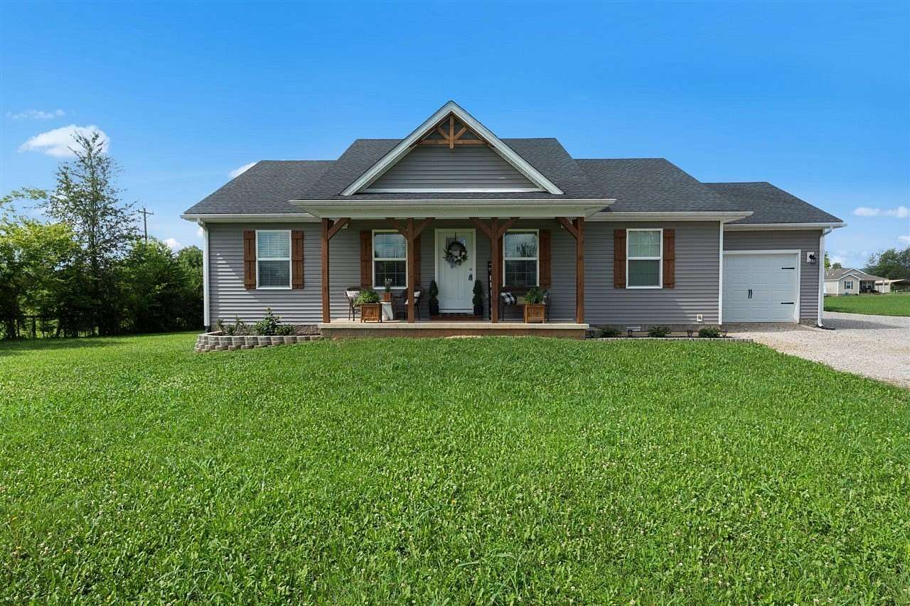 3 Acres of Land with Home for Sale in Cave City, Kentucky