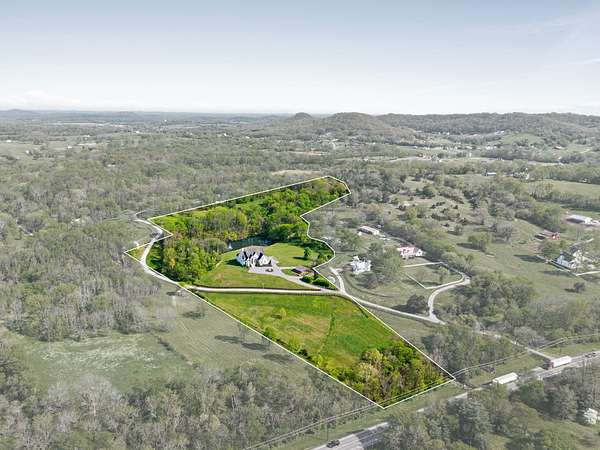 15.9 Acres of Land with Home for Sale in College Grove, Tennessee