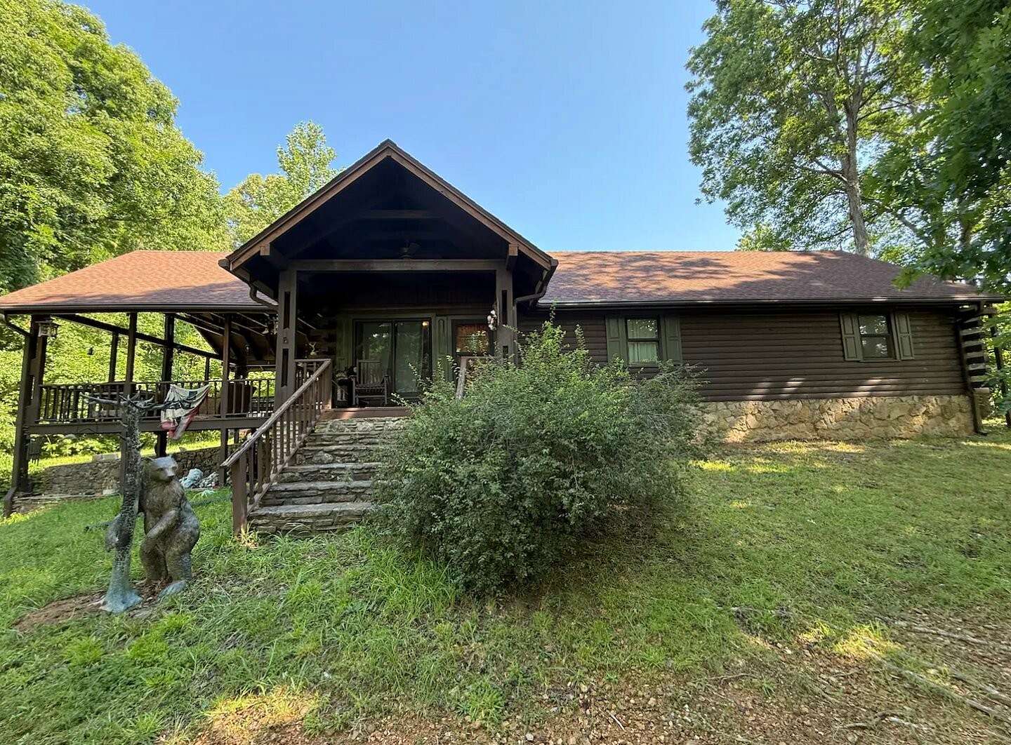 12 Acres of Recreational Land with Home for Sale in Hohenwald, Tennessee