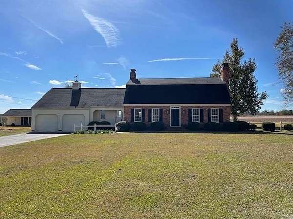 4 Acres of Land with Home for Lease in Enigma, Georgia