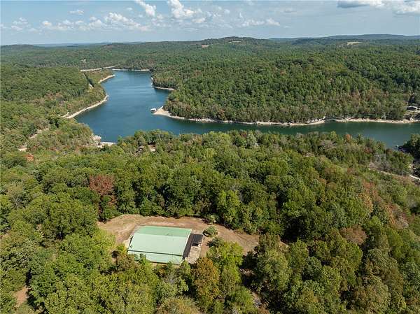 23 Acres of Recreational Land with Home for Sale in Rogers, Arkansas