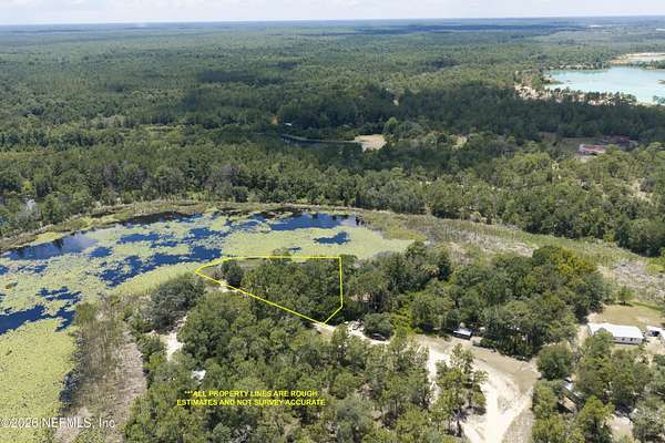 0.92 Acres of Residential Land for Sale in Interlachen, Florida
