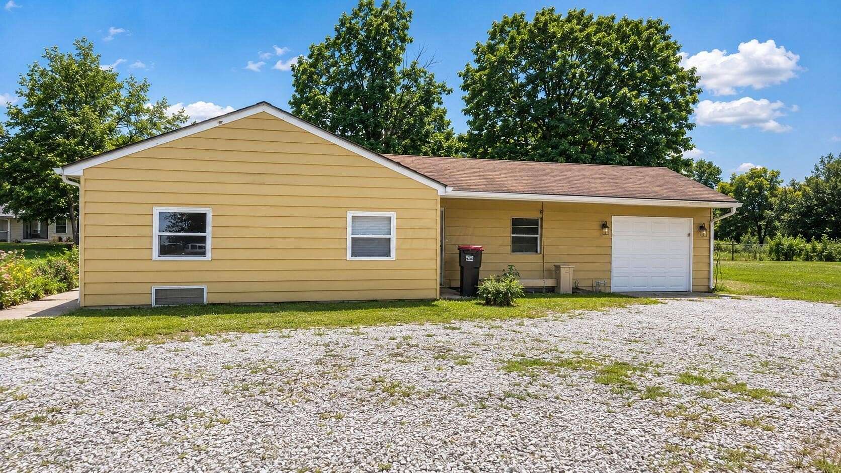 1.5 Acres of Land with Home for Sale in Reynoldsburg, Ohio
