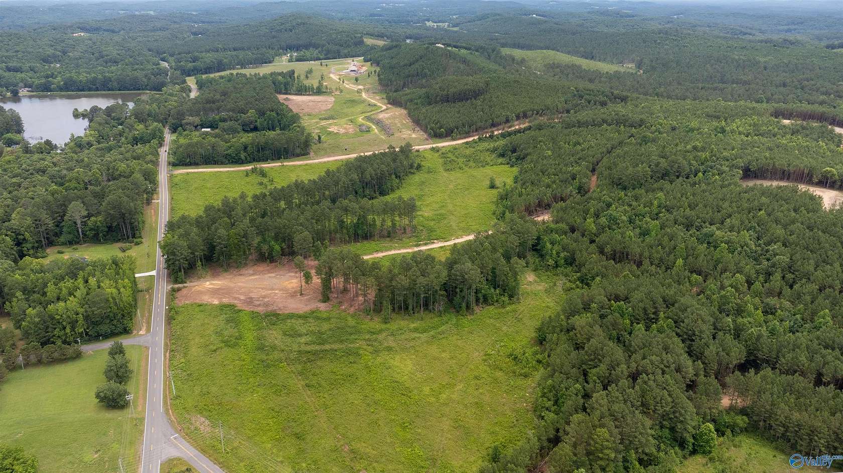 Residential Land for Auction in Tunnel Hill, Georgia
