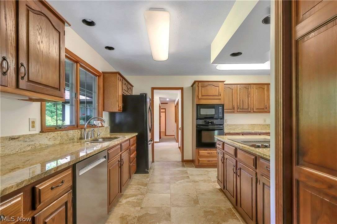 2 Acres of Land with Home for Sale in Chardon, Ohio