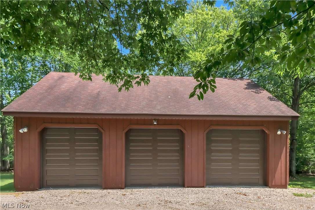 2 Acres of Land with Home for Sale in Chardon, Ohio