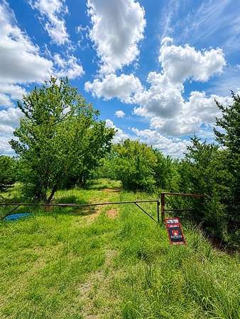 20 Acres of Recreational & Residential Land for Sale in Blanchard, Oklahoma