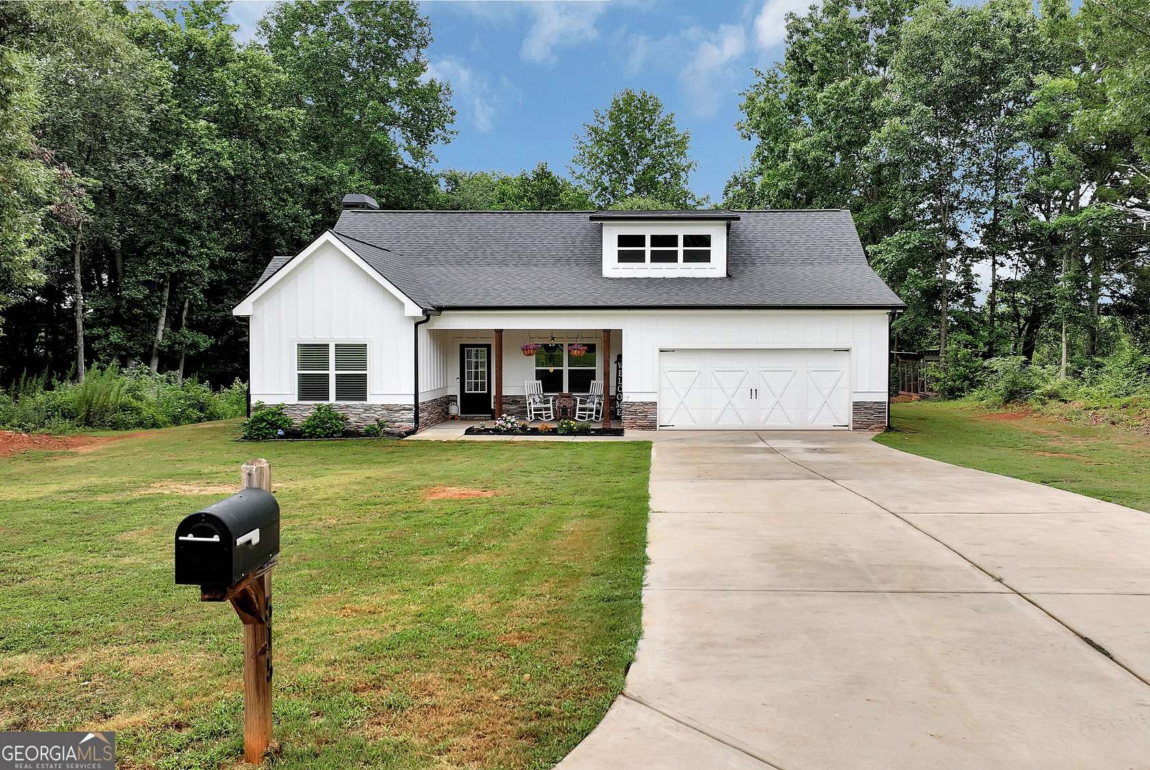 2 Acres of Land with Home for Sale in Pendergrass, Georgia