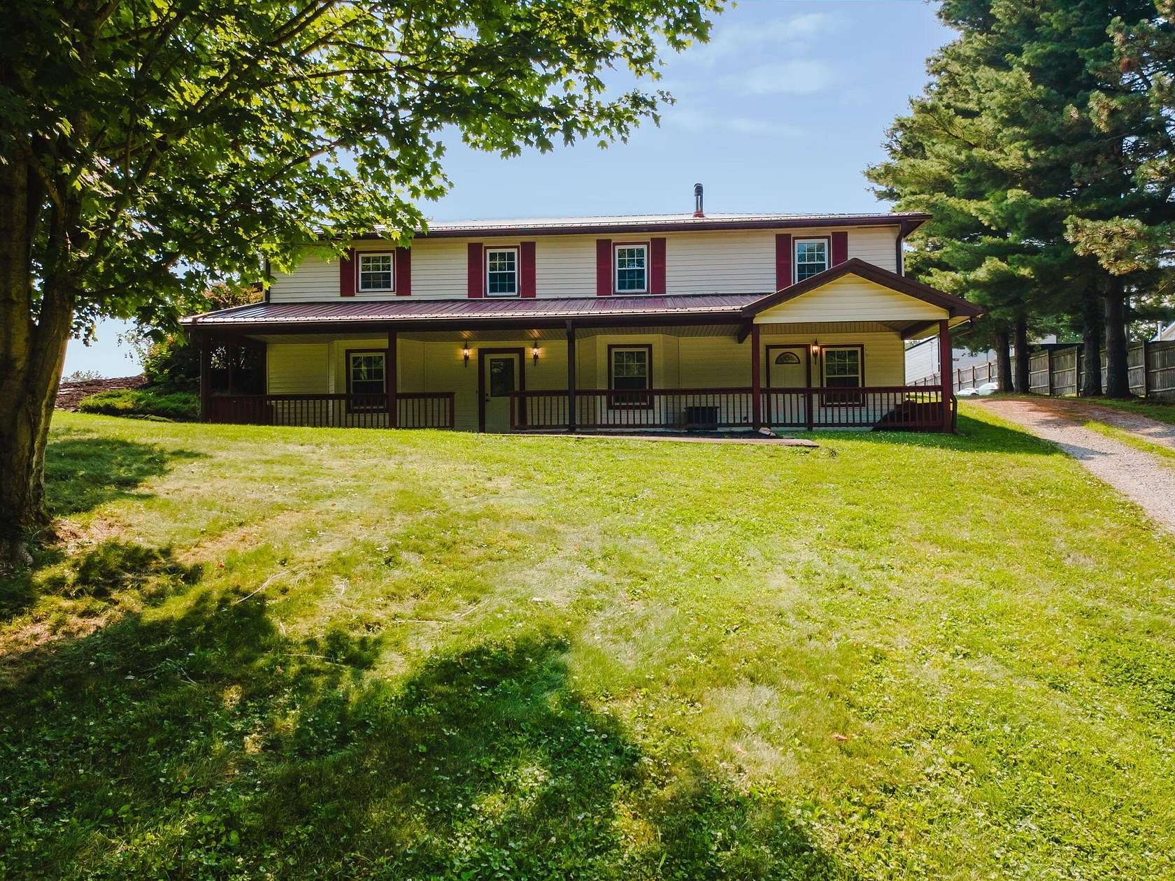 1.5 Acres of Land with Home for Sale in Lancaster, Ohio