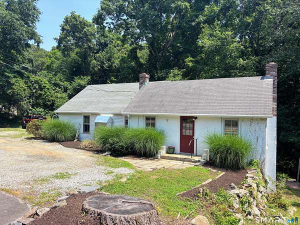 1.6 Acres of Land with Home for Sale in Essex, Connecticut