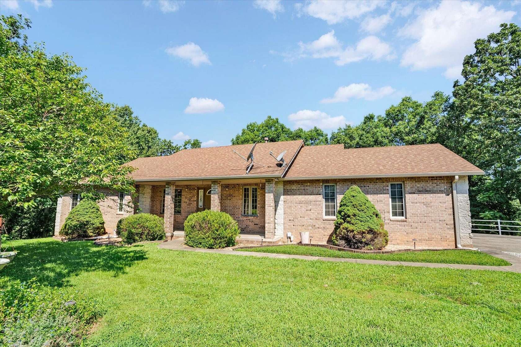 10.5 Acres of Land with Home for Sale in Marshfield, Missouri