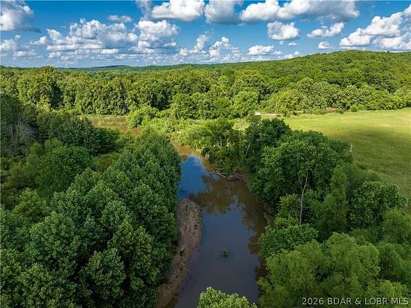 30 Acres of Land for Sale in Montreal, Missouri