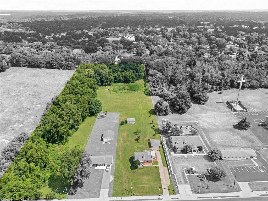 7 Acres of Land with Home for Sale in Kansas City, Kansas
