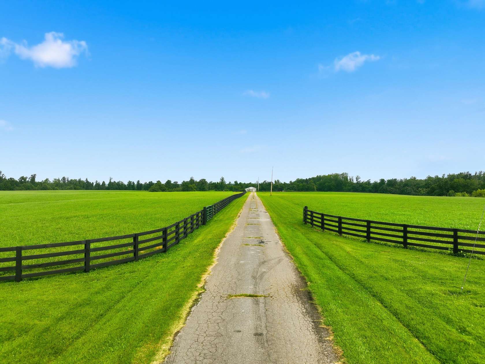508 Acres of Land for Sale in Liberty, Kentucky