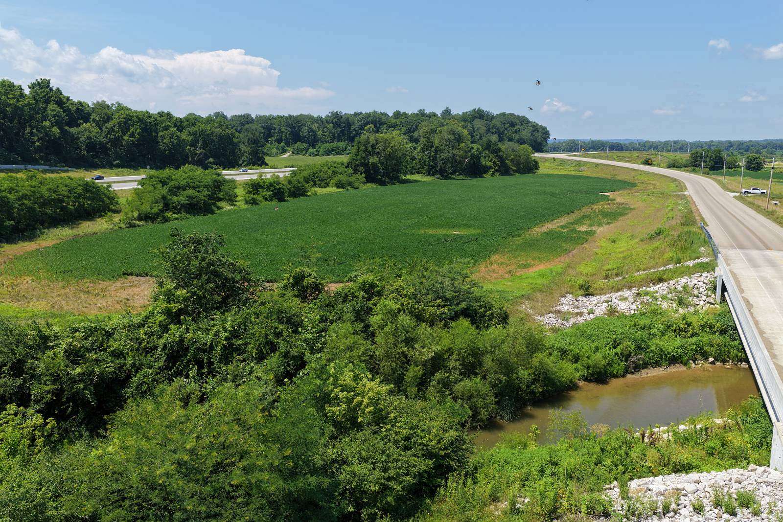 20 Acres of Agricultural & Residential Land for Sale in Martinsville, Indiana