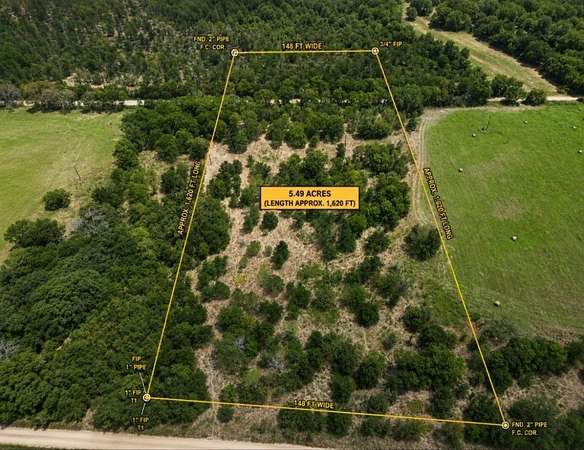 5.5 Acres of Residential Land for Sale in Navarro, Texas