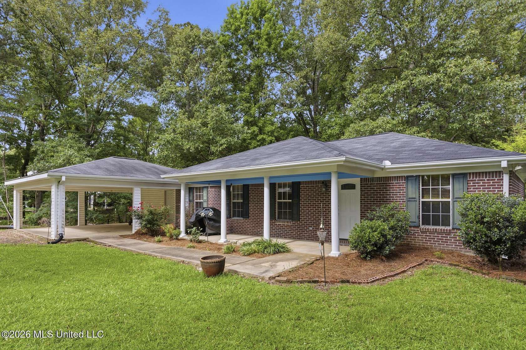 4 Acres of Land with Home for Lease in Crystal Springs, Mississippi