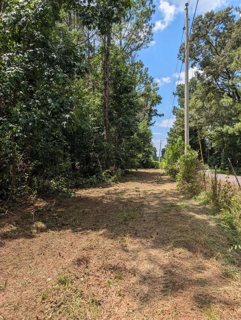 6.5 Acres of Residential Land for Sale in Oldfort, Tennessee