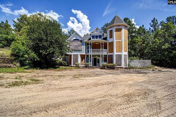 3.17 Acres of Land with Home for Sale in Lexington, South Carolina
