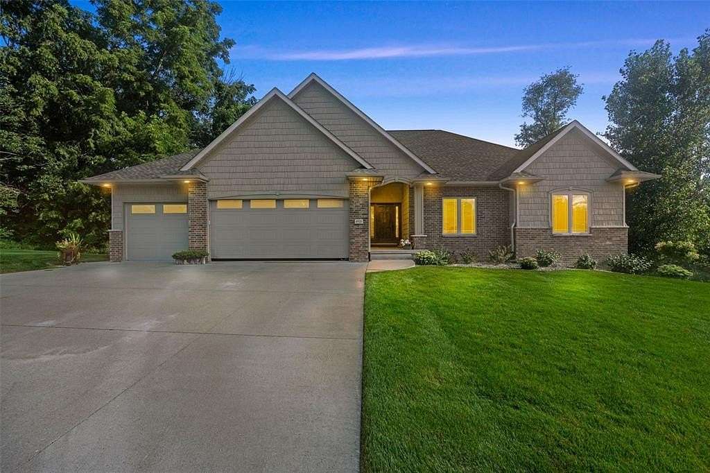 2.13 Acres of Land with Home for Sale in Cedar Rapids, Iowa