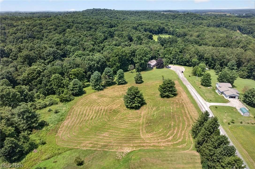 2.13 Acres of Residential Land for Sale in Carrollton, Ohio