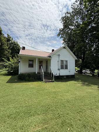 1.53 Acres of Land with Home for Sale in Sparta, Tennessee