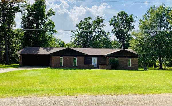 2.2 Acres of Land with Home for Sale in Camden, Arkansas