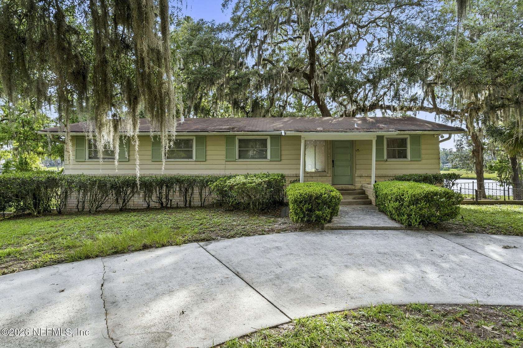 2.18 Acres of Land with Home for Sale in Jacksonville, Florida