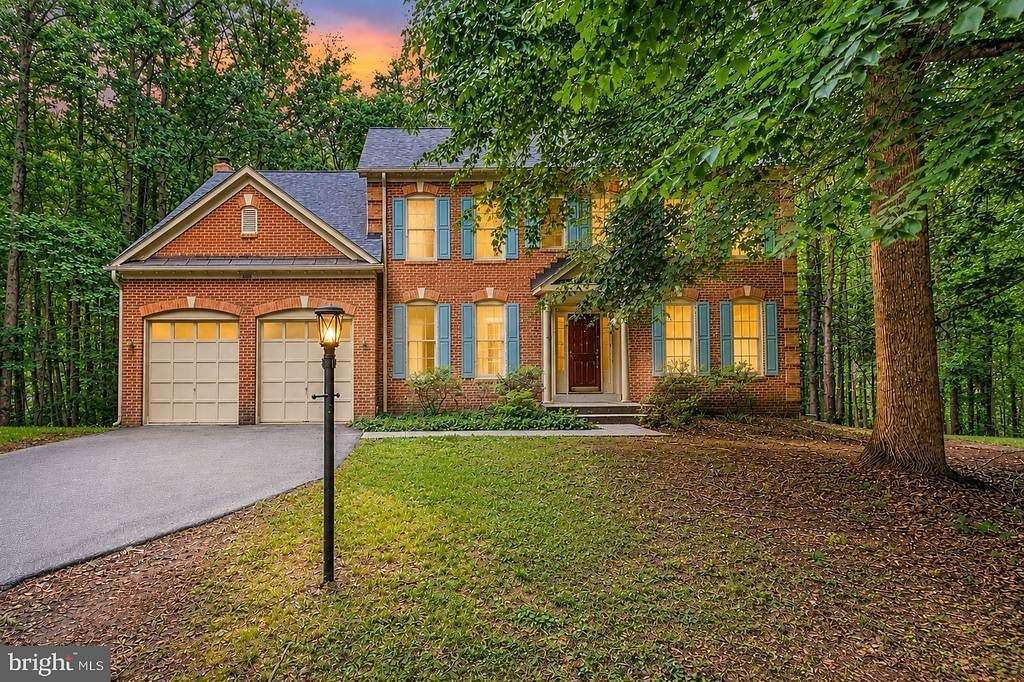 2 Acres of Land with Home for Sale in Gambrills, Maryland