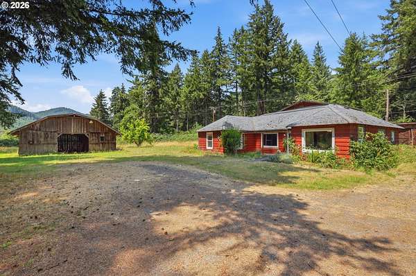 2.6 Acres of Land with Home for Sale in Dorena, Oregon