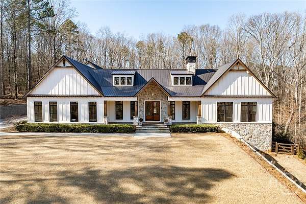 2.59 Acres of Land with Home for Sale in Athens, Georgia