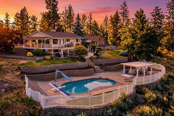 6 Acres of Land with Home for Sale in Spokane, Washington