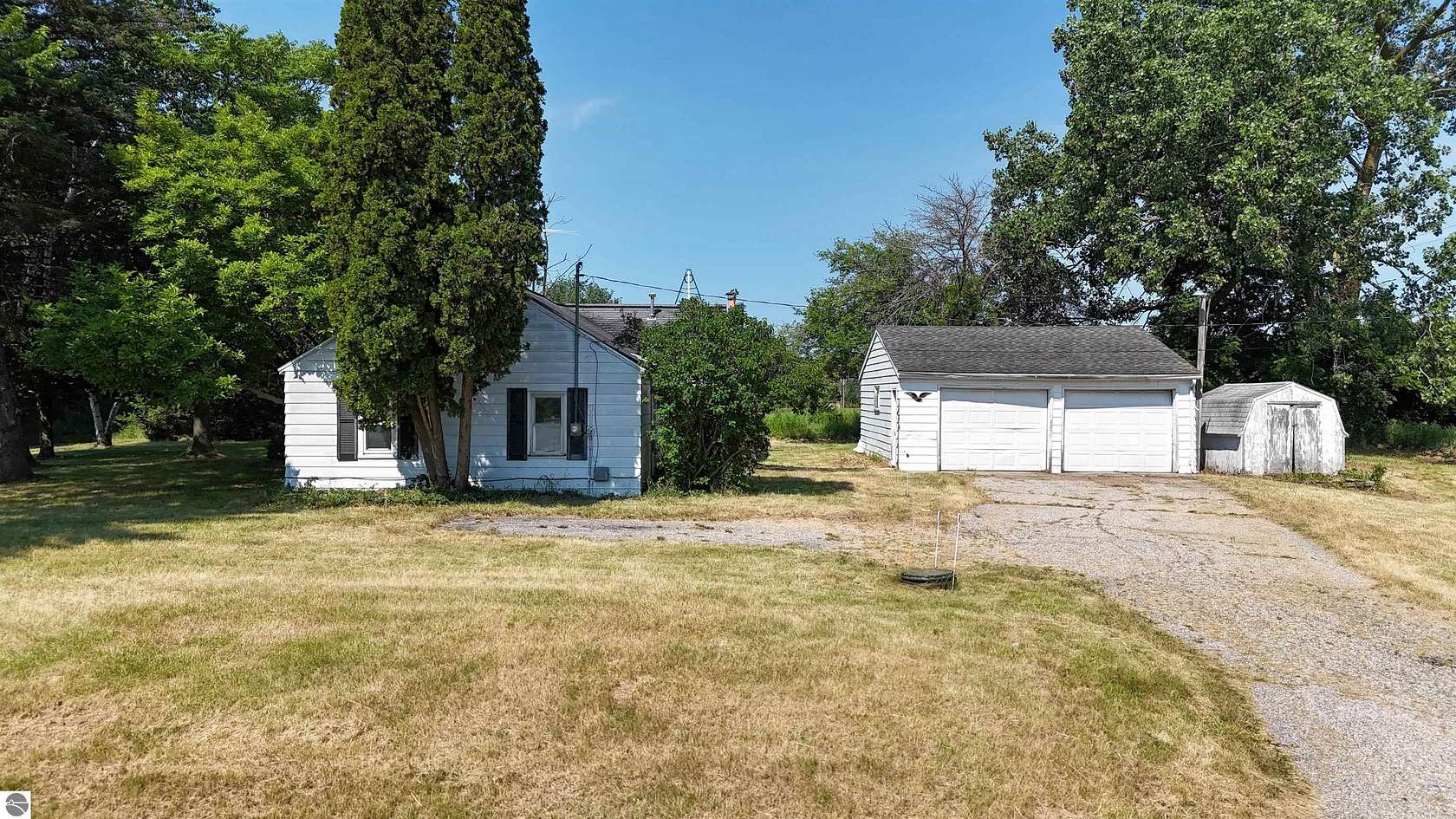 1.58 Acres of Land with Home for Sale in Mount Pleasant, Michigan