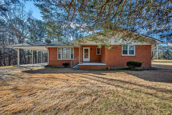2.49 Acres of Land with Home for Sale in White Bluff, Tennessee