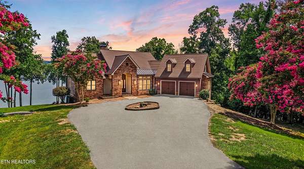 1.74 Acres of Land with Home for Sale in Rockwood, Tennessee