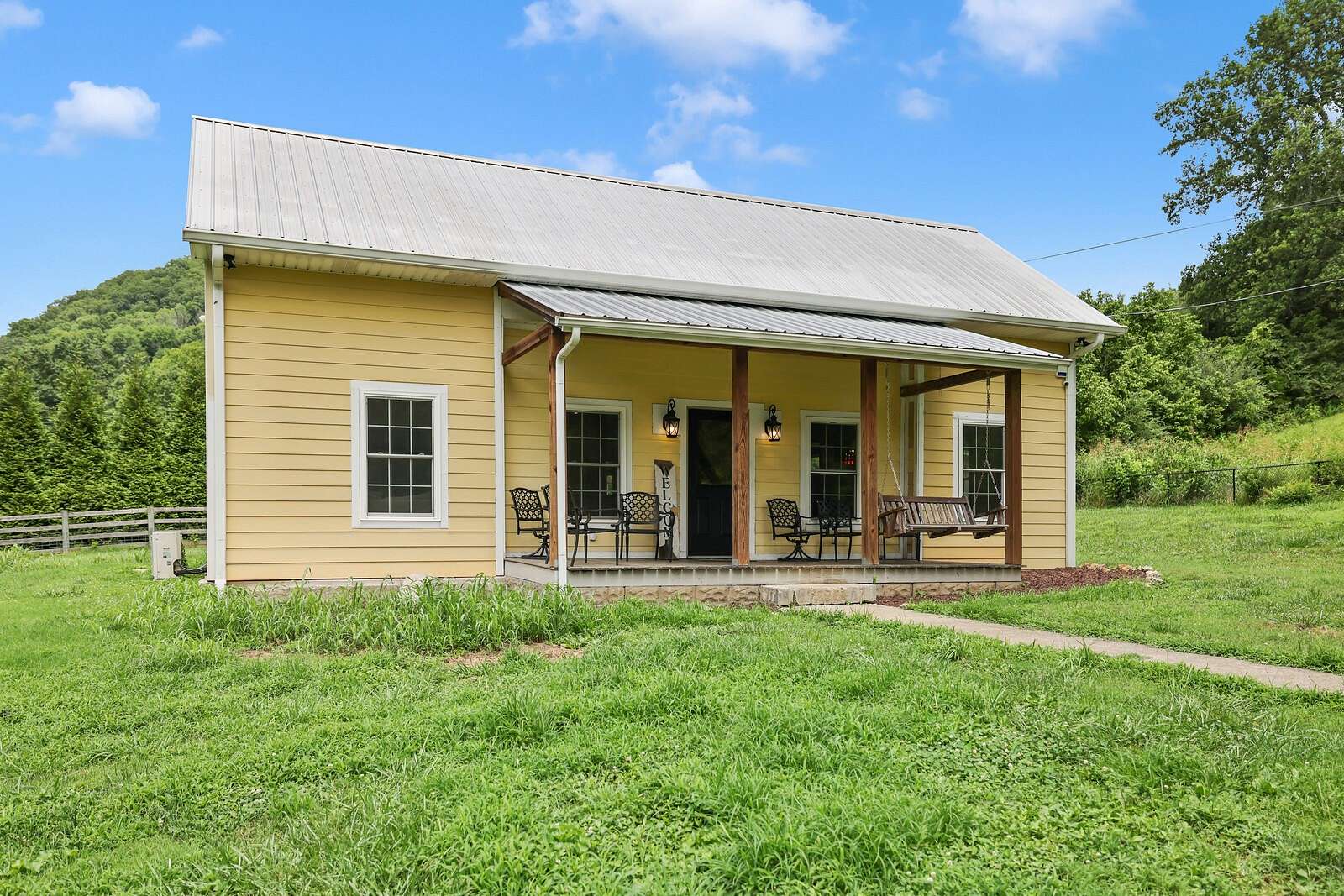 7.15 Acres of Land with Home for Sale in Dixon Springs, Tennessee
