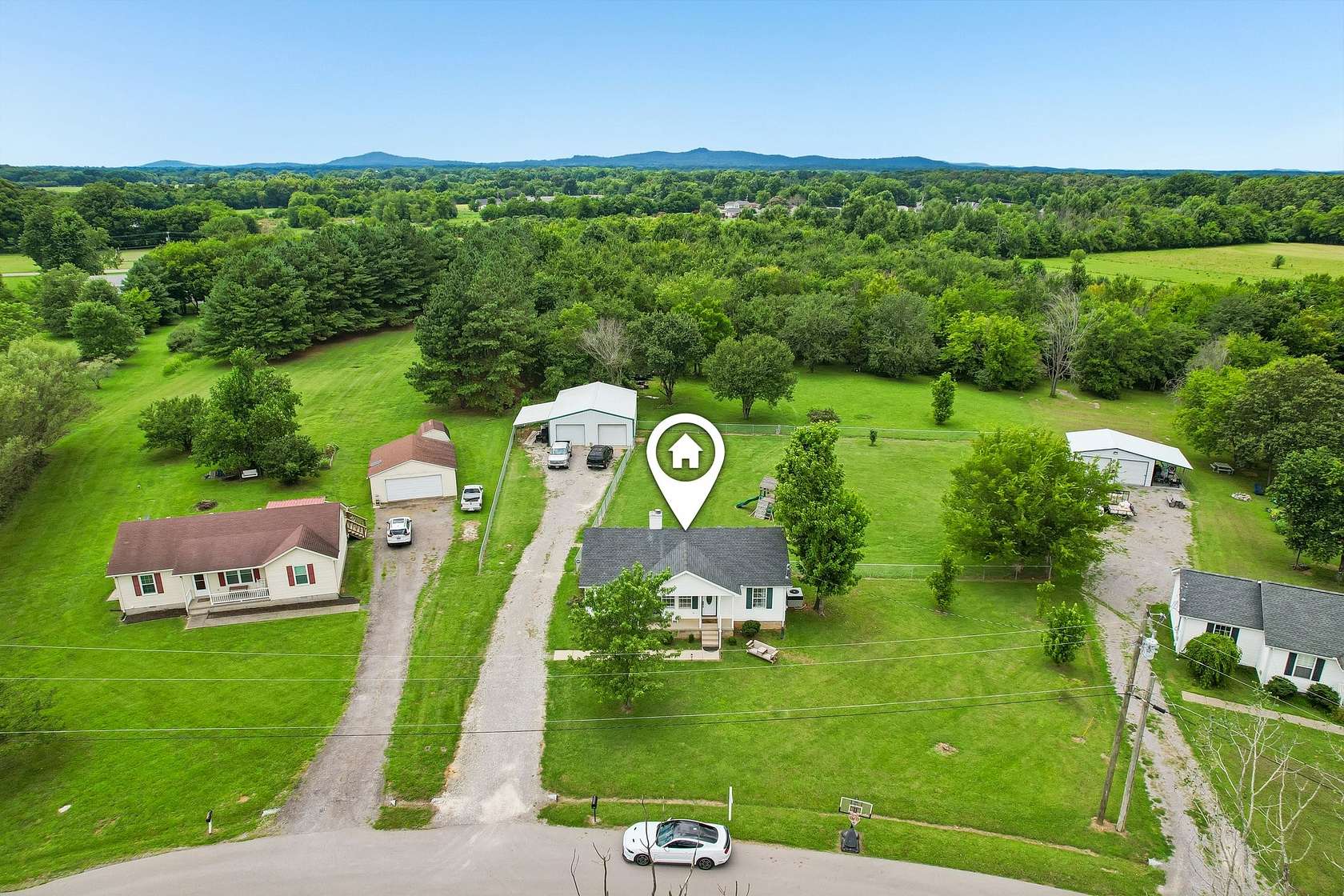 4.4 Acres of Land with Home for Sale in Christiana, Tennessee